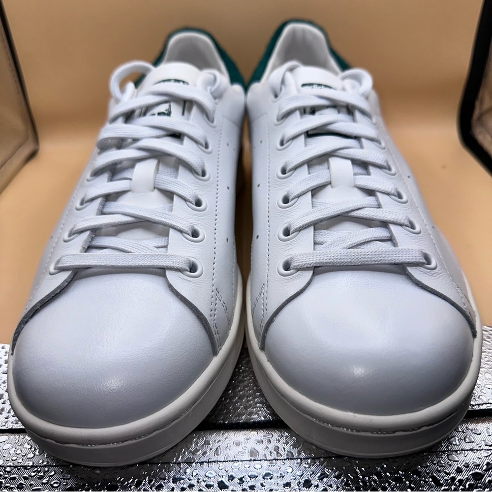 Adidas Men Size 10 - adidas Stan
Smith White - GX6298